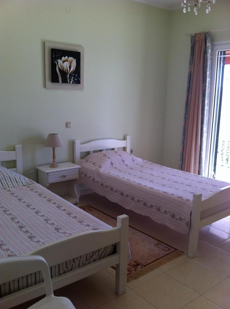 Eleni Apartments 아릴라스 외부 사진
